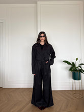 Carica l'immagine nel visualizzatore di Gallery, TAILLEUR CROP HAILEY NERO
