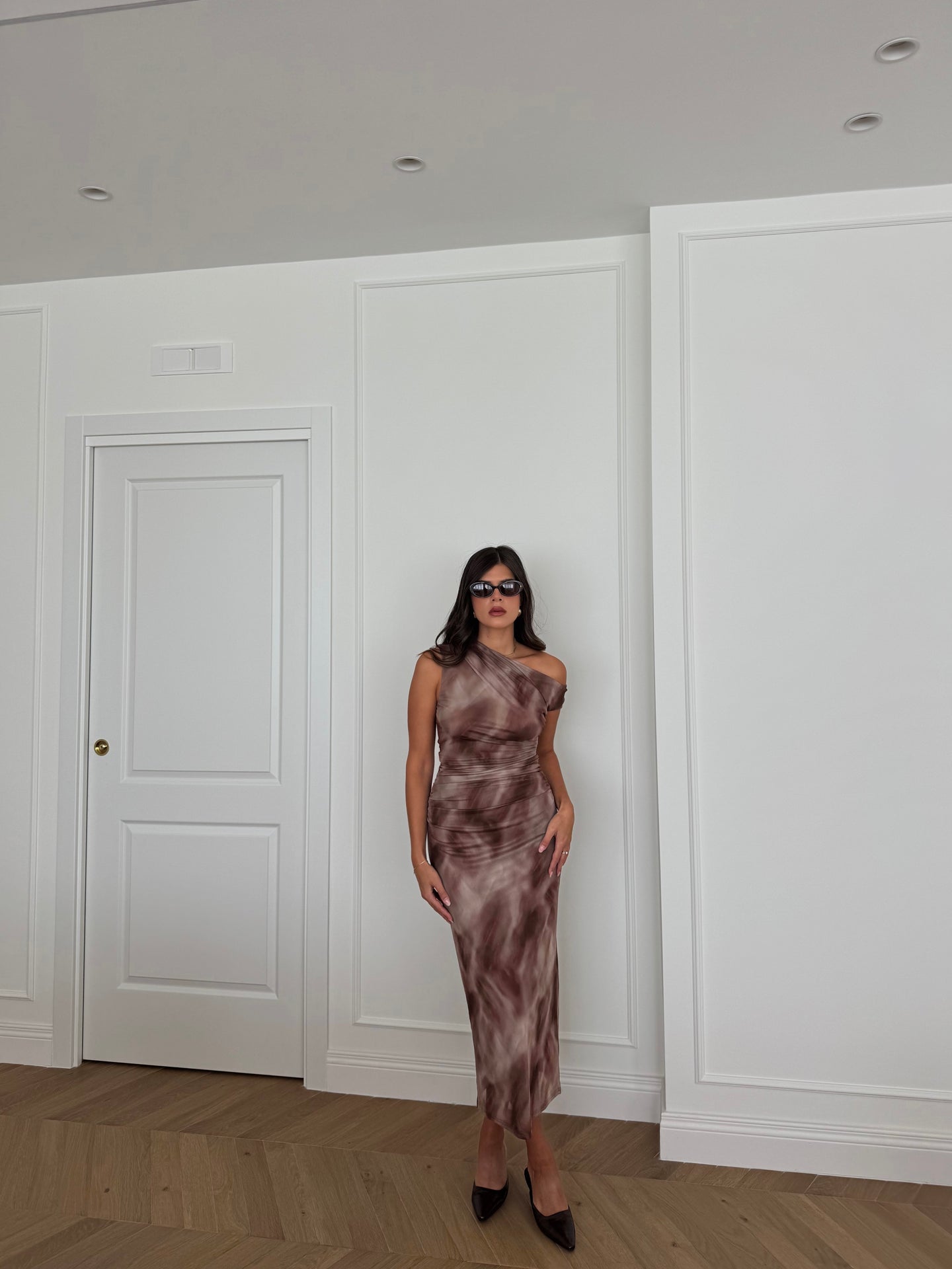 ABITO CAMY MARRONE