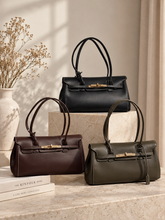Carica l'immagine nel visualizzatore di Gallery, BAG CELINE
