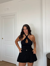 Carica l'immagine nel visualizzatore di Gallery, SHORTS DENIM PALLONCINO POIS NERO
