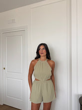 Carica l'immagine nel visualizzatore di Gallery, TUTINA CUT OUT VERDE
