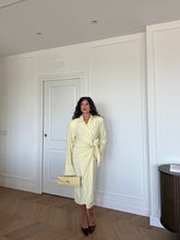 Carica l'immagine nel visualizzatore di Gallery, DRESS CHEMISIER SPALLINE GIALLO
