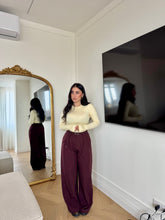 Carica l'immagine nel visualizzatore di Gallery, PANTALONI WIDELEG CON CINTURA TRECCIA BORDEAUX
