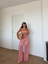 Carica l'immagine nel visualizzatore di Gallery, SET CROCHET FUCSIA
