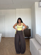 Carica l'immagine nel visualizzatore di Gallery, PANTALONI OVER BROWN
