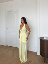 Carica l'immagine nel visualizzatore di Gallery, ABITO ATHENA GIALLO
