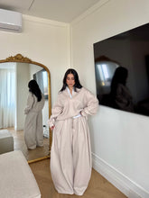 Carica l'immagine nel visualizzatore di Gallery, SET TUTA LONDON BEIGE

