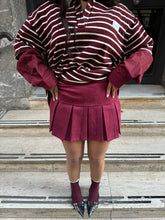 Carica l&#39;immagine nel visualizzatore di Gallery, GONNA MINI CAMOSCIO BORDEAUX
