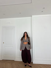 Carica l&#39;immagine nel visualizzatore di Gallery, PANTALONI JASMINE MARRONE
