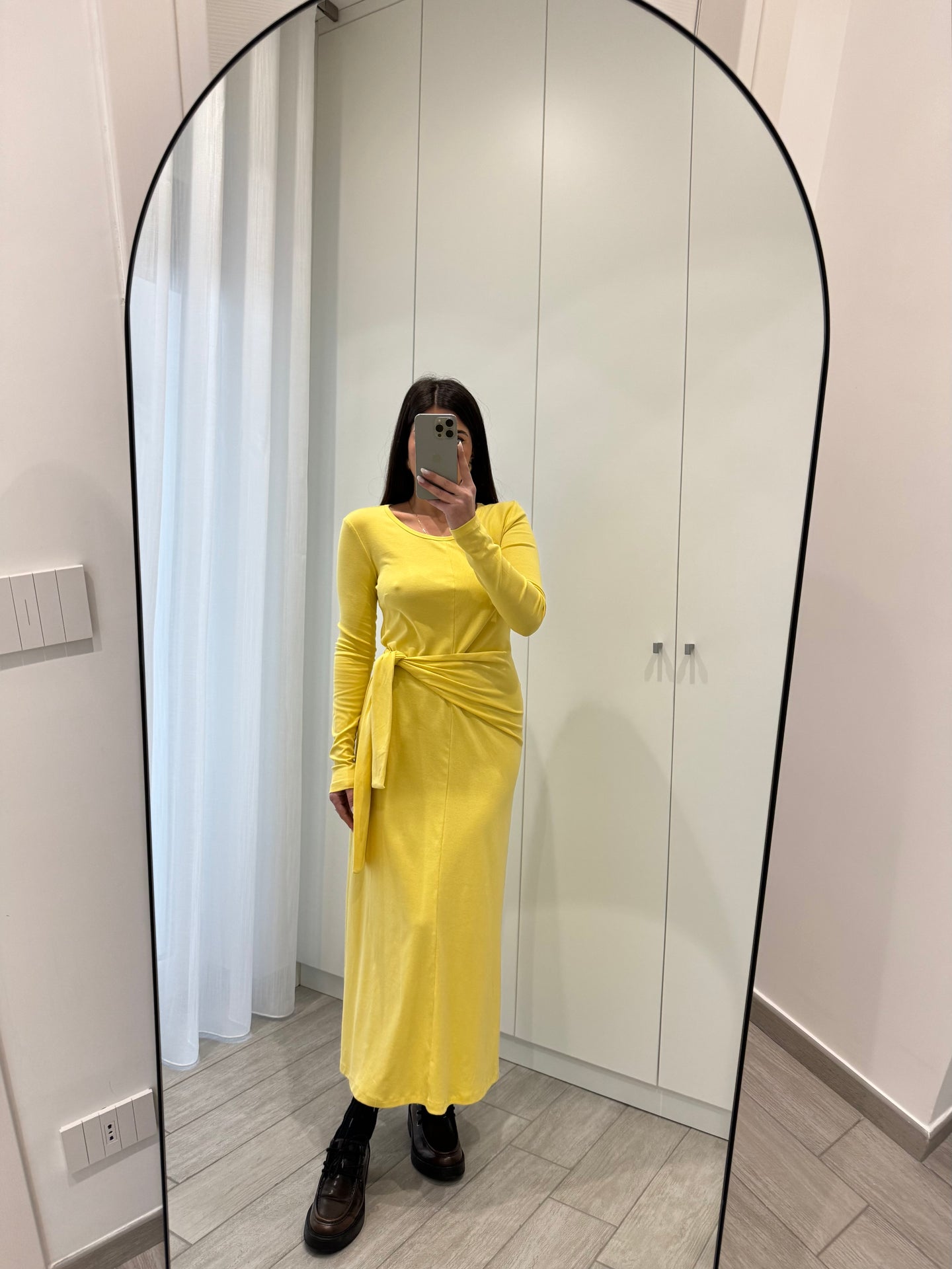 ABITO NODO LUNGO LUMINA GIALLO