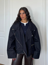 Carica l'immagine nel visualizzatore di Gallery, BIKER OVER DENIM BLU
