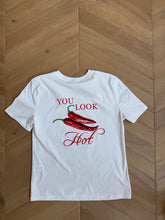 Carica l'immagine nel visualizzatore di Gallery, T-SHIRT “peperoncino” LUMINA
