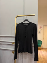Carica l'immagine nel visualizzatore di Gallery, MAGLIA BOTTONCINI LUCY
