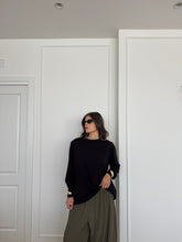 Carica l&#39;immagine nel visualizzatore di Gallery, MAGLIA OVER CON SPALLINE VIKY
