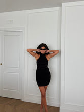 Carica l&#39;immagine nel visualizzatore di Gallery, MINI DRESS MADISON NERO
