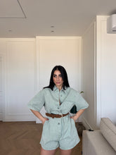 Carica l'immagine nel visualizzatore di Gallery, TUTA CORTA DENIM VERDE

