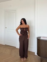 Carica l'immagine nel visualizzatore di Gallery, SET TOP E PANTALONI MARRONE
