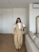 Carica l'immagine nel visualizzatore di Gallery, GILET SAFARI BEIGE LUMINA
