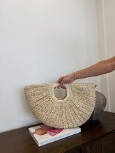 Carica l'immagine nel visualizzatore di Gallery, BORSA PAGLIA
