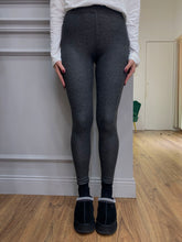 Carica l&#39;immagine nel visualizzatore di Gallery, LEGGINGS FELPATO
