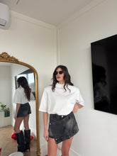 Carica l'immagine nel visualizzatore di Gallery, PANTAGONNA DENIM NERO
