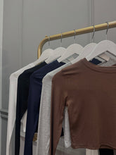 Carica l'immagine nel visualizzatore di Gallery, MAGLIA MANICHE LUNGHE CROP
