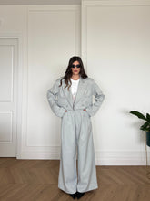 Carica l'immagine nel visualizzatore di Gallery, TAILLEUR CROP HAILEY GRIGIO CHIARO
