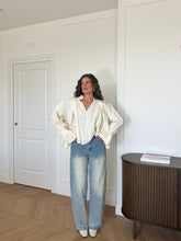 Carica l'immagine nel visualizzatore di Gallery, JEANS BAGGY CHIARO
