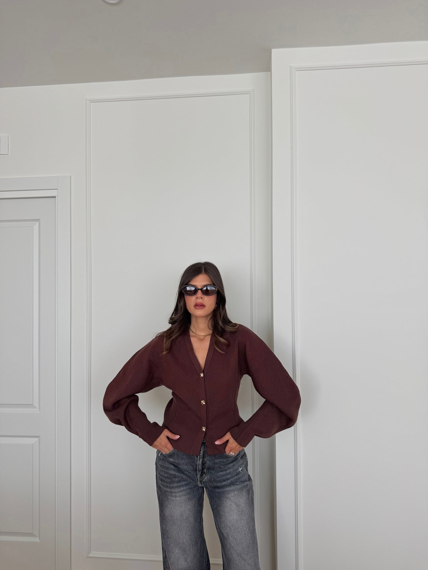CARDIGAN IN MAGLIA LINDA MARRONE