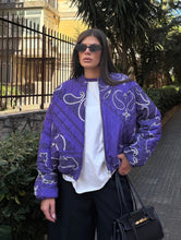Carica l'immagine nel visualizzatore di Gallery, BOMBER BANDANA VIOLA LUMINA

